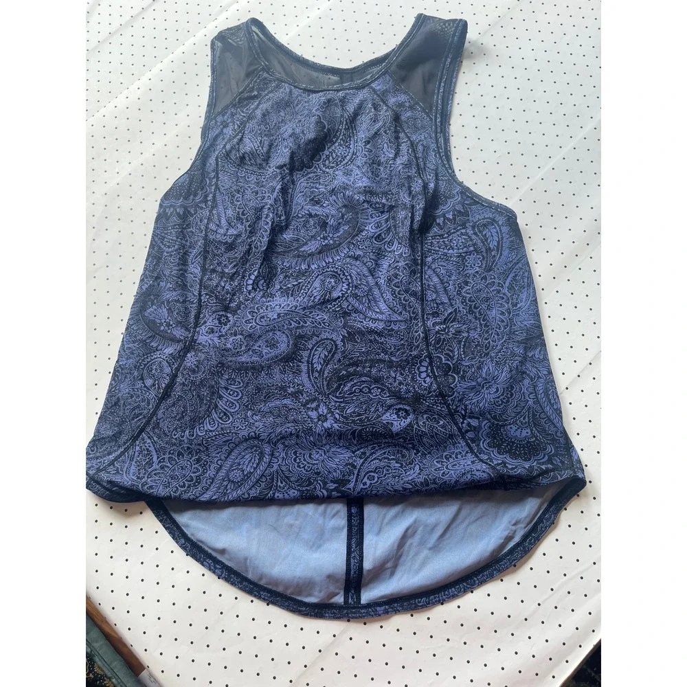 Lululemon Paisley Print Built In Bra Yoga Tank Top Womens 6 Blue Black Mesh Back